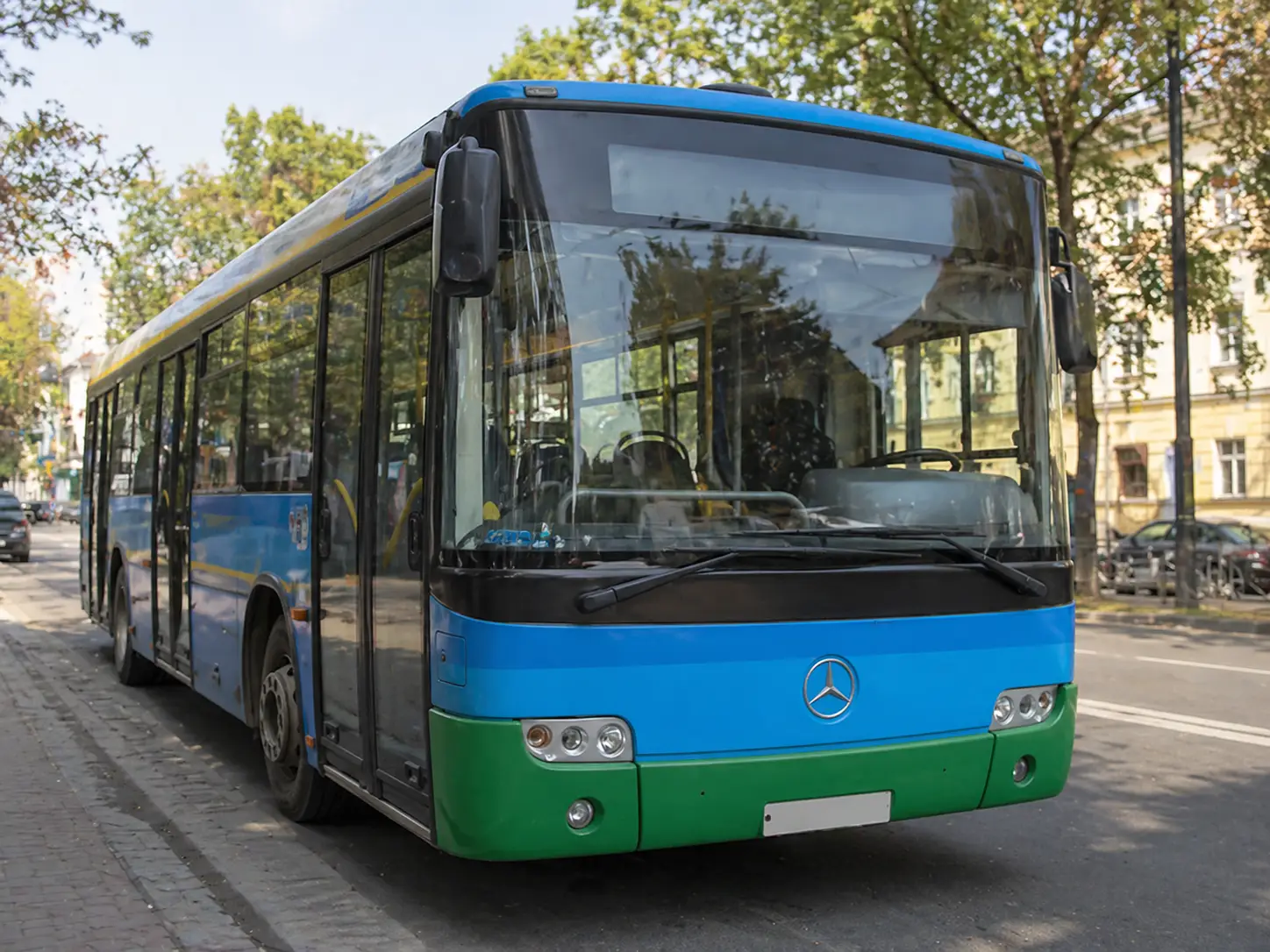 Autobuze 50 locuri